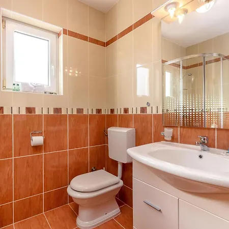 Marija Mit Gemeinschaftspool By Interhome *
