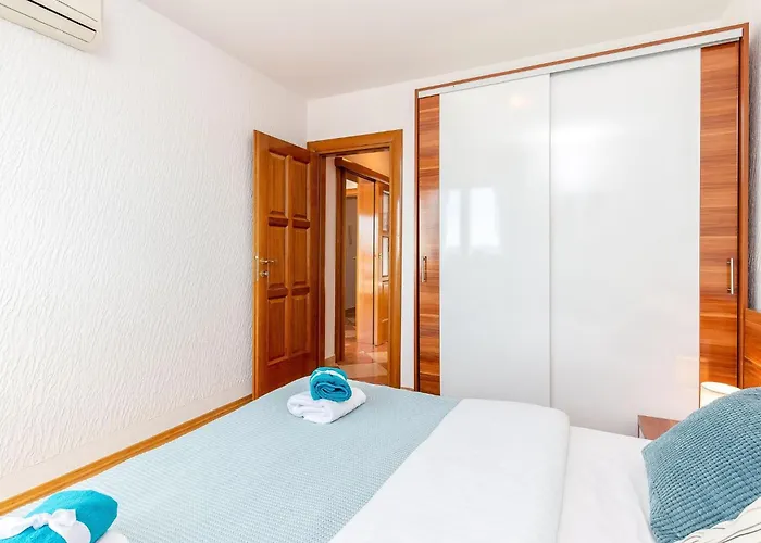 Marija Mit Gemeinschaftspool By Interhome Apartment Crikvenica