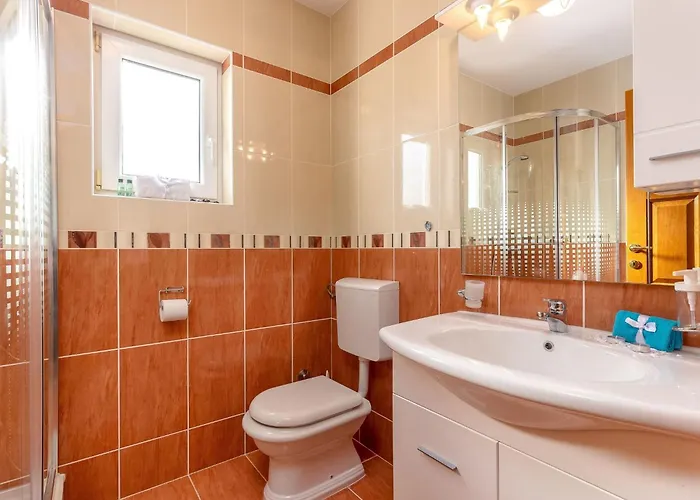 Marija Mit Gemeinschaftspool By Interhome *