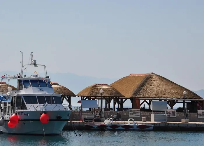 Marija Mit Gemeinschaftspool By Interhome