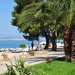 Marija Mit Gemeinschaftspool By Interhome * Crikvenica