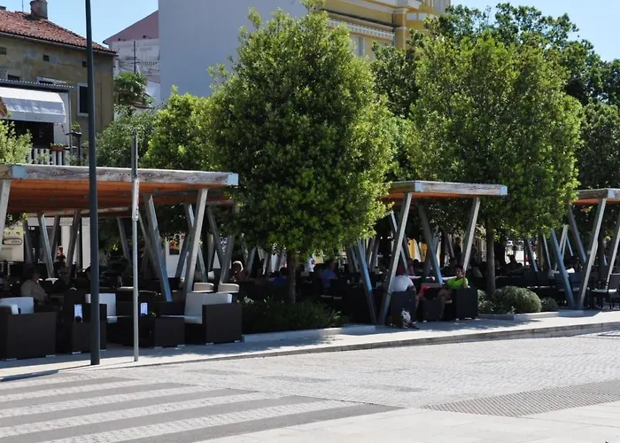 Marija Mit Gemeinschaftspool By Interhome * Crikvenica